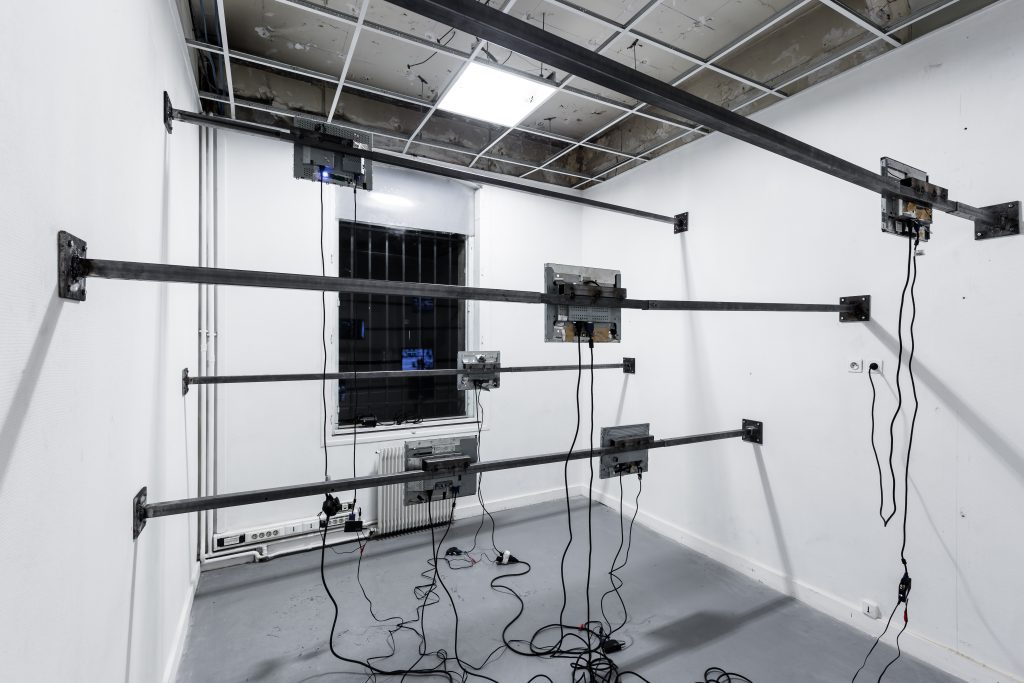 MANIFESTO XXI LES BARREAUX NELSON PERNISCO Salim Santa Lucia