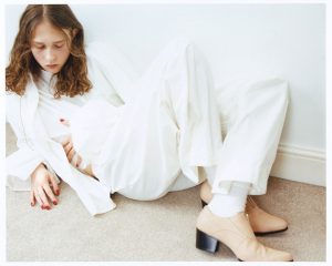 Lauren Auder et son EP, Who Carry's you