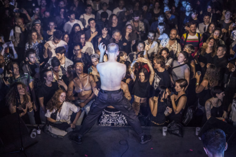 Garage MU, le festival des têtes brûlées
