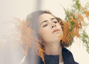 Manifesto 21 - Esther