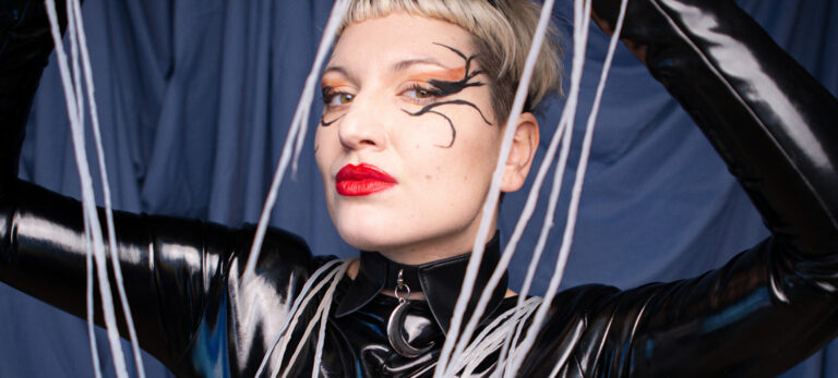 EXCLU : Dance Divine dévoile son nouveau titre « From The Underground » sur WARRIORECORDS