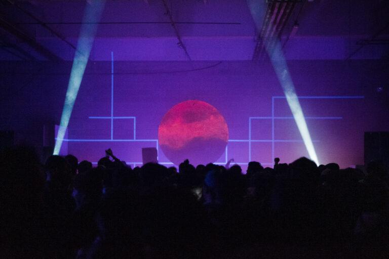 Démanteler le dancefloor : les 5 performances engagées à voir au Positive Education