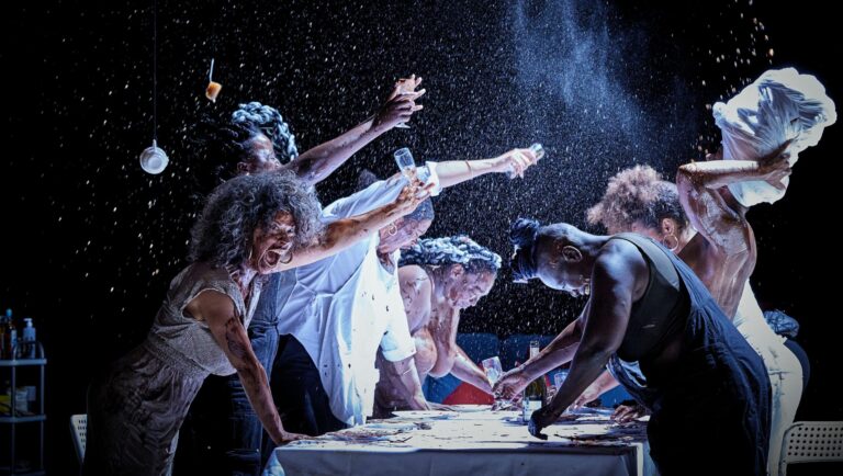 Carte noire nommée désir : on a parlé queerness et théâtre avec la troupe